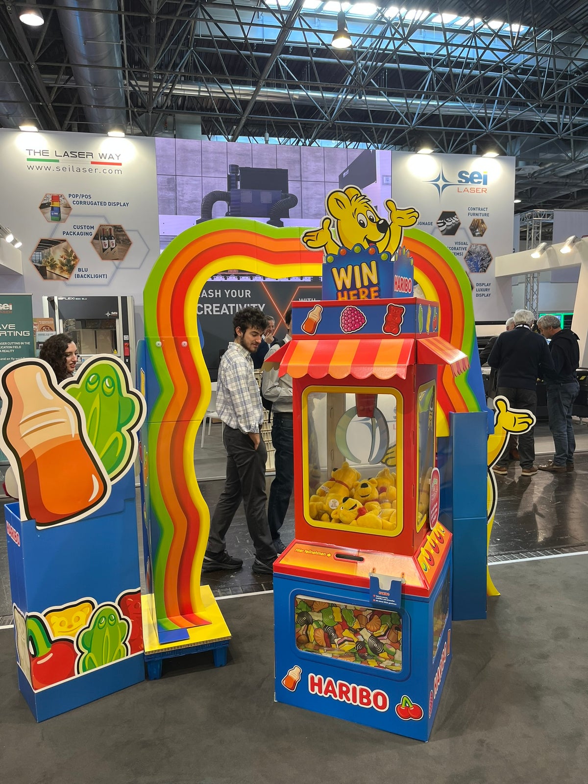 Haribo displays - EurioShop 2026 - Holbox