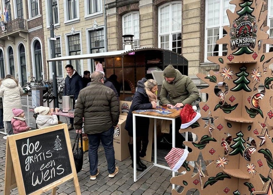 Wensboom Tafelronde 74 op de Markt in Roermond - Holbox